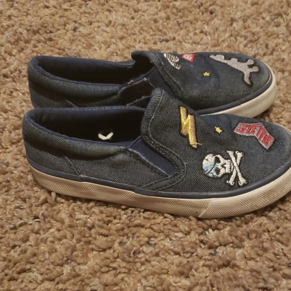 Shoes - Picture 2 of 3